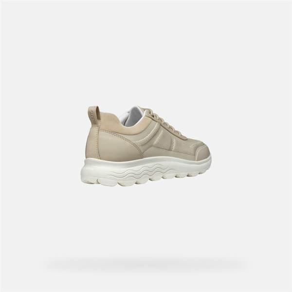 Naisten vapaa-ajan lenkkarit Geox Spherica C Beige - 36