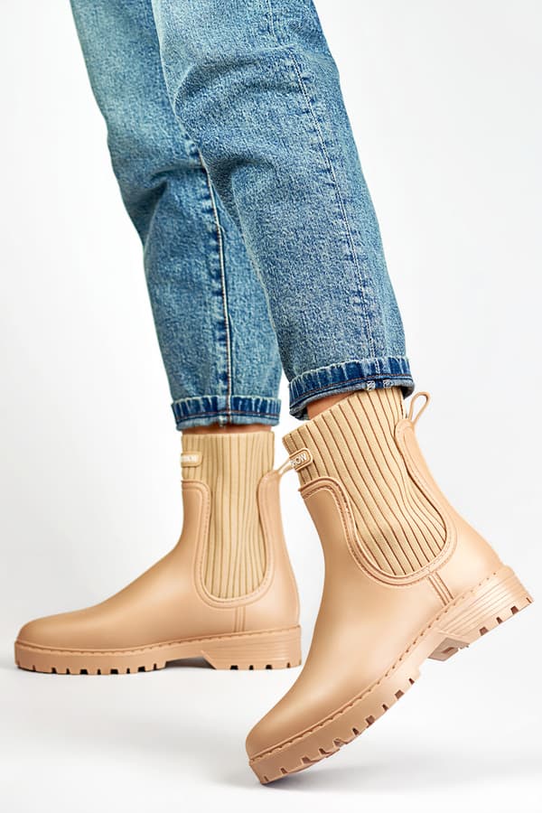 Beige gummistøvler med elastisk overdel 39