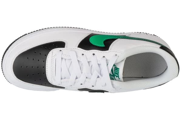 Nike Air Force 1 LV8 2 GS FZ4353-100, til Dreng, Sneakers, sort