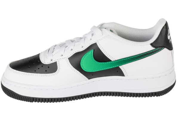 Nike Air Force 1 LV8 2 GS FZ4353-100, til Dreng, Sneakers, sort