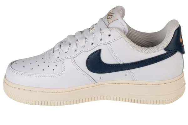 Nike W Air Force 1 07 EasyOn HJ9122-100, Kvinna, Sneakers, vit
