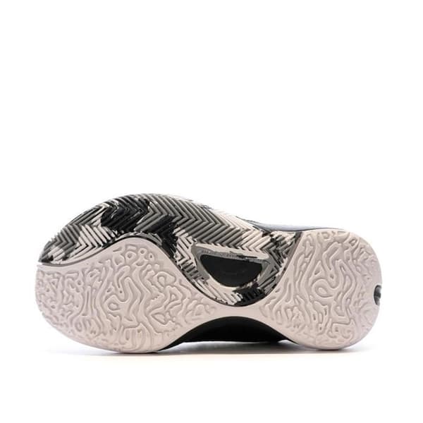 Svarta basketskor för pojkar Under Armour Lockdown 6