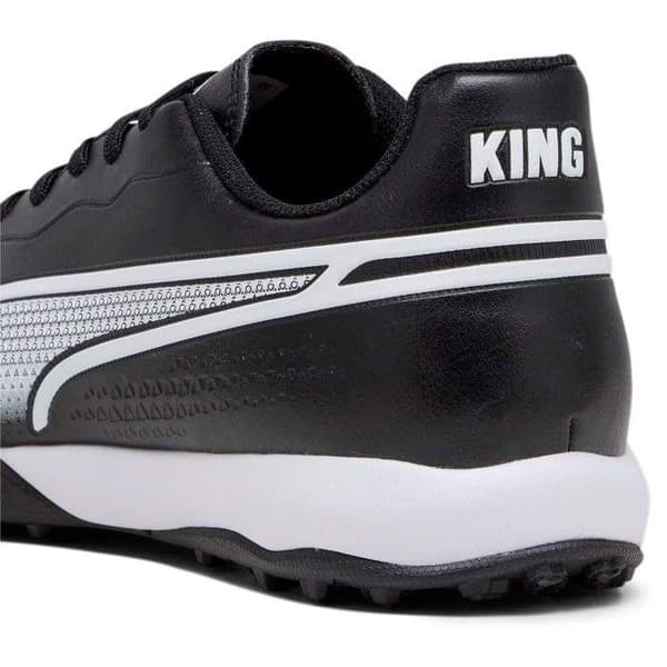 PUMA King Match TT Svart 10726001