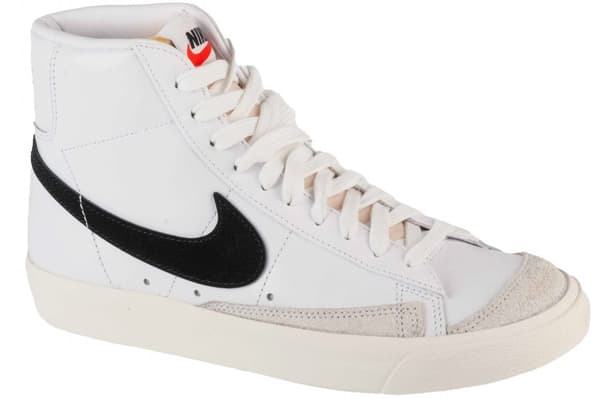 Nike W Blazer Mid 77 CZ1055-100, Kvinna, Plimsolls, vit
