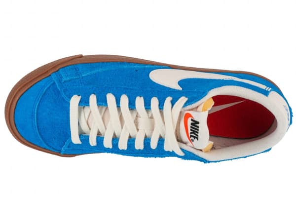 Nike W Blazer Low 77 FQ8060-400, Kvinna, Plimsolls, blå
