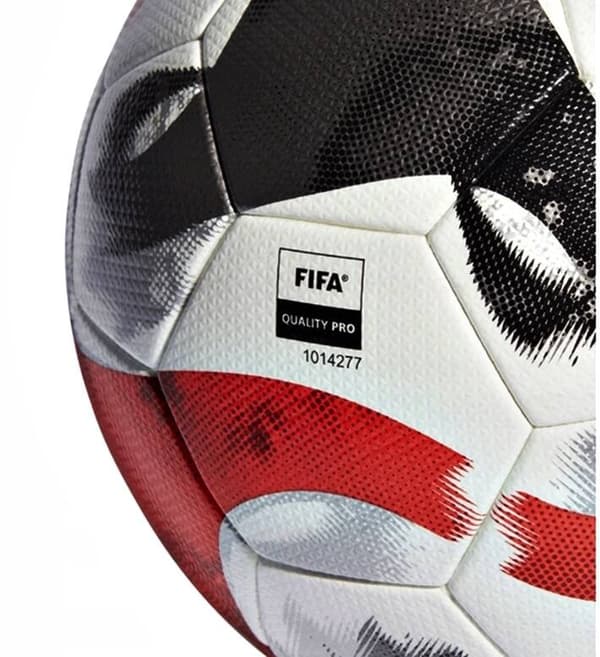 ADIDAS TIRO PRO MATCH FODBOLD HVID HT2428