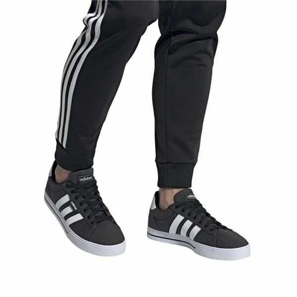 Miesten rennot kävelykengät Adidas Daily 3.0 Musta - 44