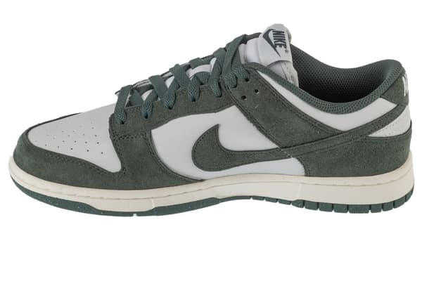 Nike Wmns Dunk Low HJ7673-002, Kvinna, Sneakers, grön