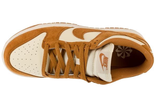 Nike Wmns Dunk Low HJ7673-100, Kvinna, Sneakers, beige