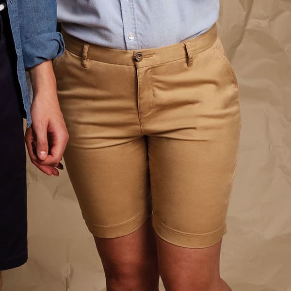 Front Row Chino-shorts i stretch med rik bomull för män
