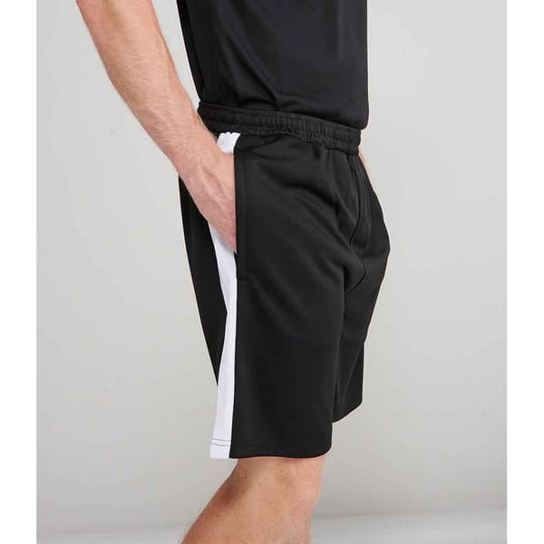 Finden & Hales Stickade shorts för män