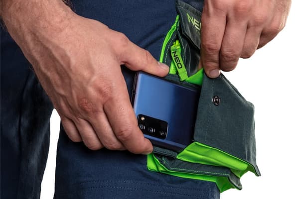 PREMIUM shortsit, 62% puuvillaa, 35% polyesteriä, 3% elastaania, koko XXL