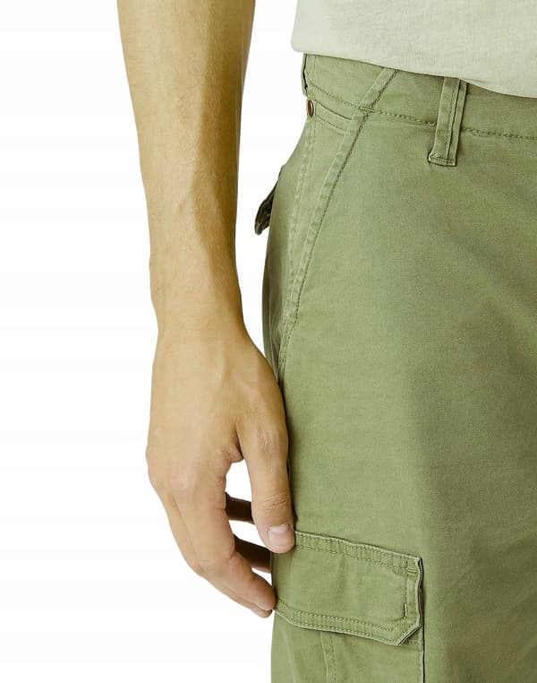 Wrangler CASEY JONES CARGO SHORTS Tone Green SHORTS GRØN W32