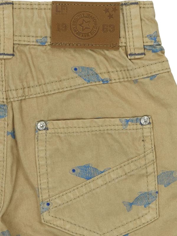 Drenges bermudashorts med fiskemønster, beige, Lief