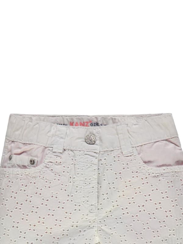 Korta shorts för flickor