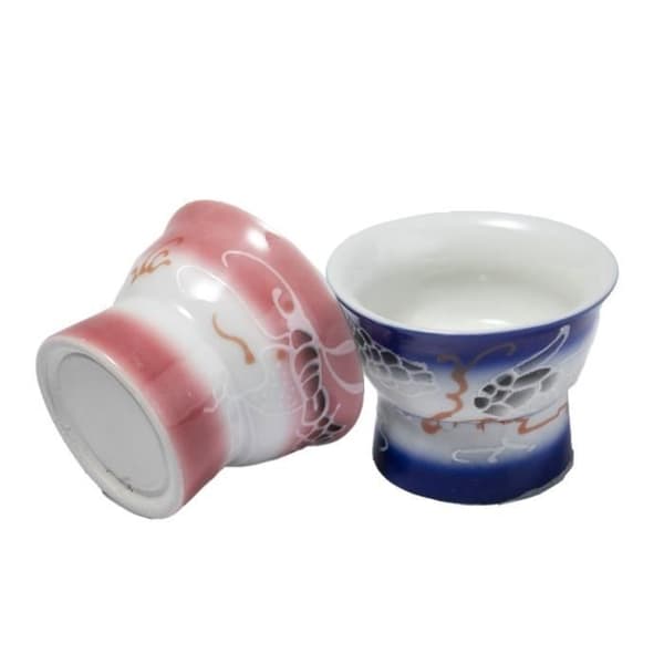 UPPSÄTTNING MED 6 BLÅ-ROSA ASIANSKA SAKE CUPS - Blandade erotiska bilder