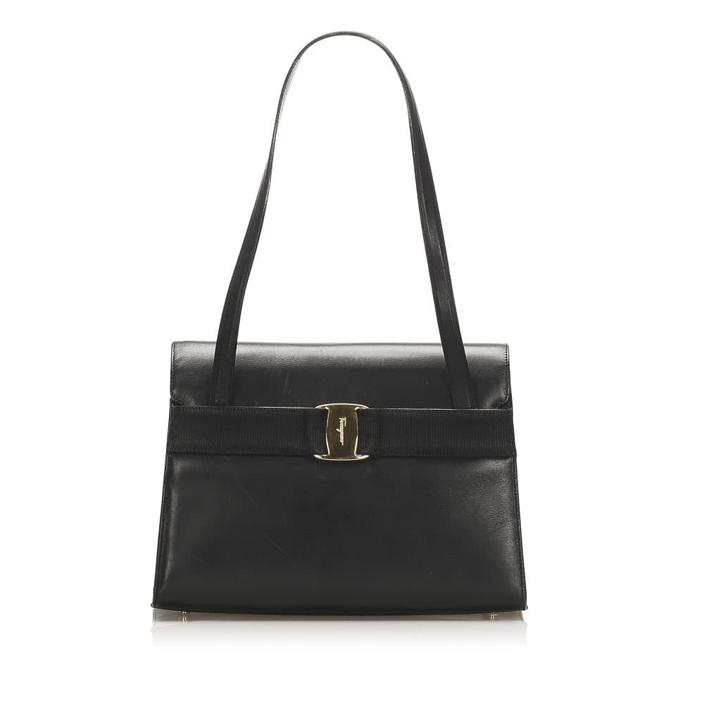 Pre-owned Ferragamo Vara Leather Shoulder Bag Black