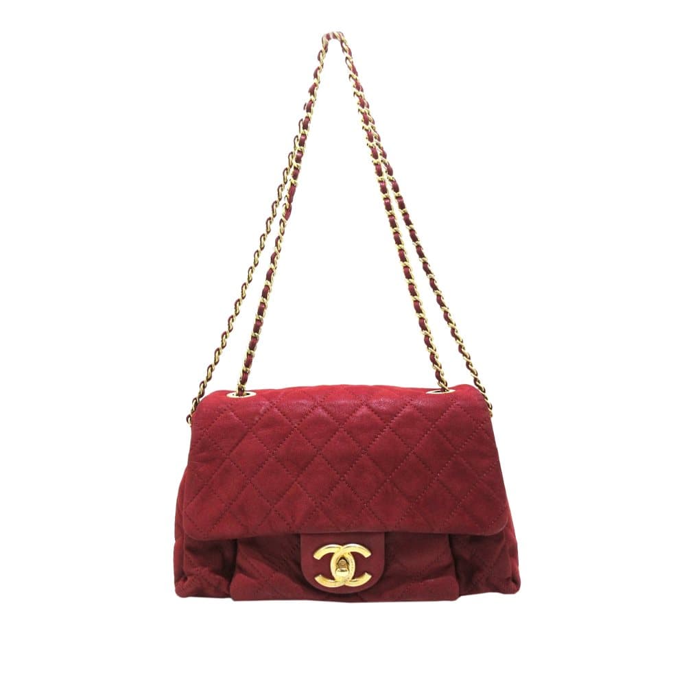 Pre-owned Chanel Chic Quilt Lambskin Shoulder Bag Red
