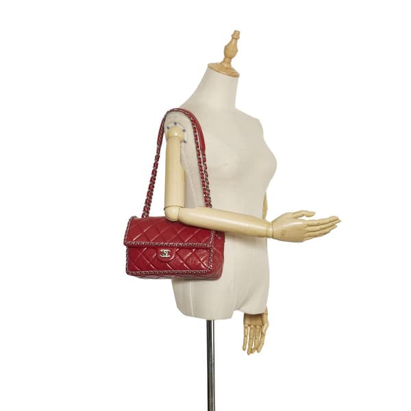 Pre-owned Chanel Crumpled Chain All Over Flap Red