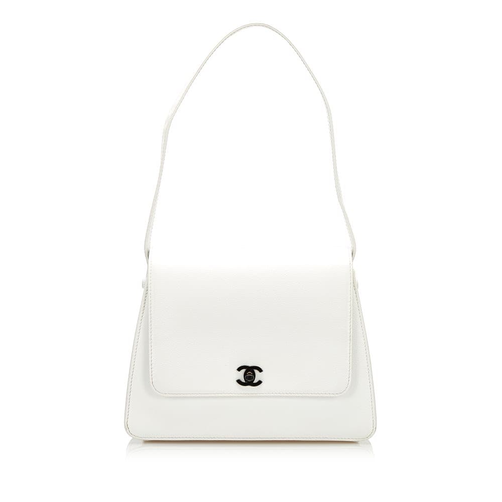 Pre-owned Chanel Caviar Flap Shoulder Bag White
