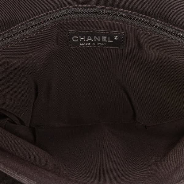 Pre-owned Chanel Medium Quilted Lambskin Grosgrain Two Tone Flap Bag Red