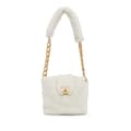 Miniatyrbild 1 av 10: Pre-owned Chanel Shearling CC Shoulder Bag White