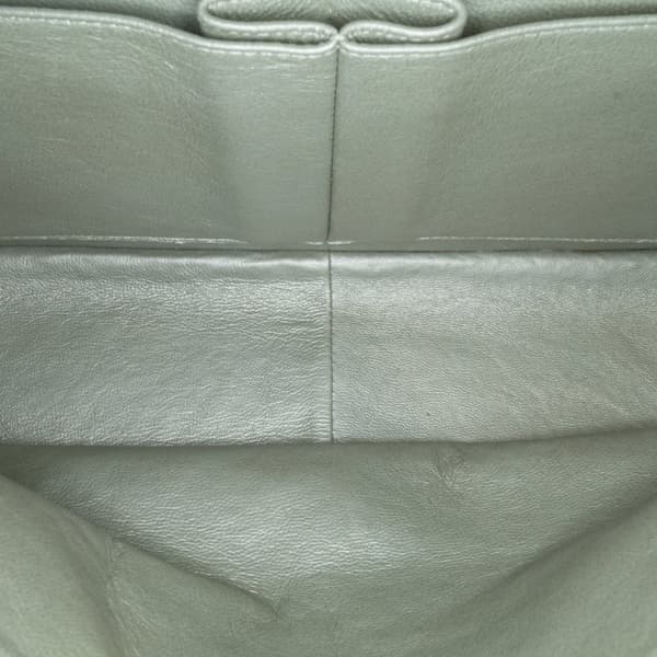 Pre-owned Chanel Jumbo Classic Lambskin Double Flap Silver