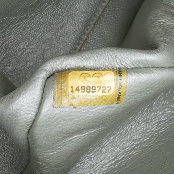 Pre-owned Chanel Jumbo Classic Lambskin Double Flap Silver