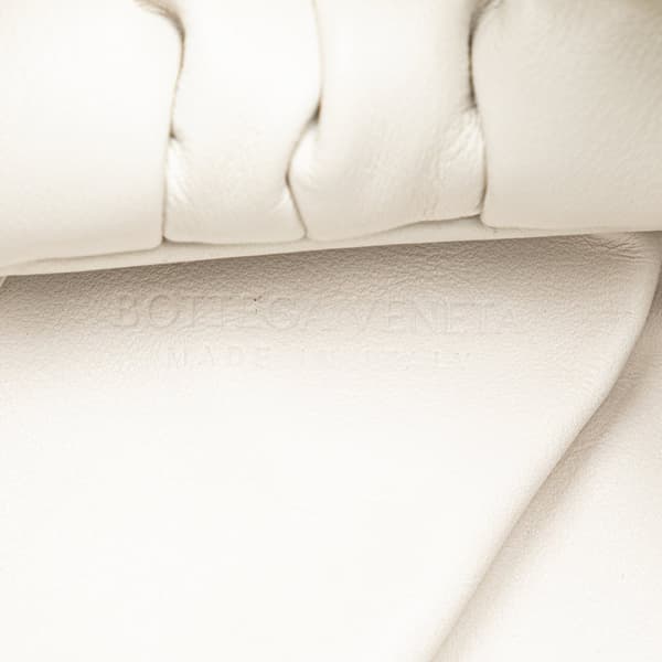 Pre-owned Bottega Veneta Lambskin The Shoulder Pouch White