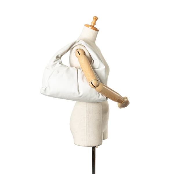 Pre-owned Bottega Veneta Lambskin The Shoulder Pouch White
