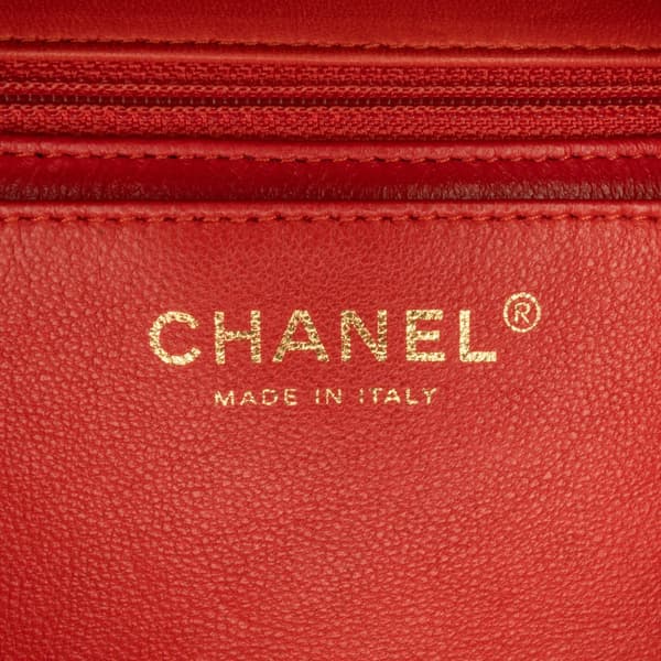 Pre-owned Chanel Maxi Classic Lambskin Single Flap Red