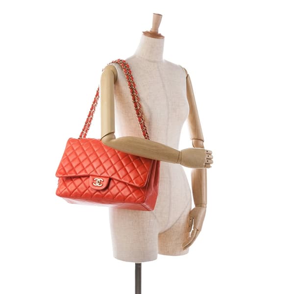 Pre-owned Chanel Maxi Classic Lambskin Single Flap Red