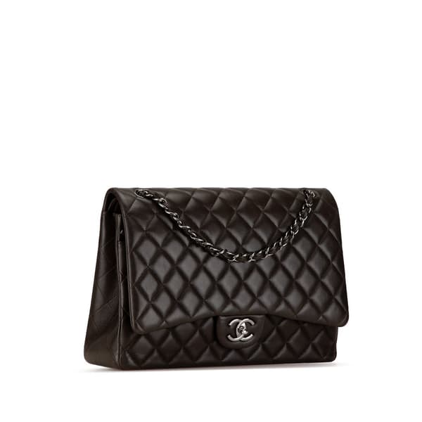 Pre-owned Chanel Maxi Classic Lambskin Double Flap Black