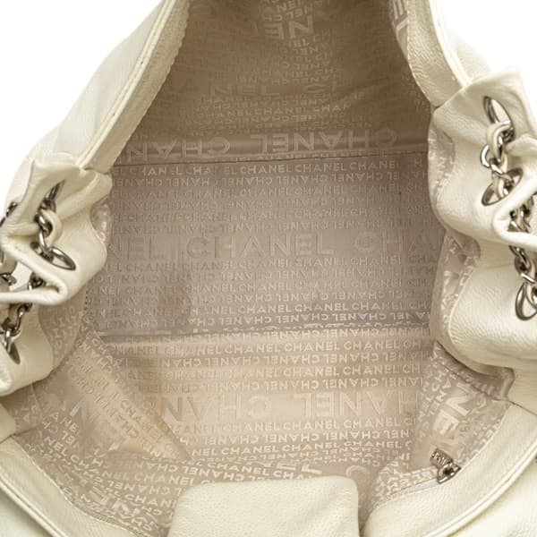 Pre-owned Chanel Caviar Perforated Hollywood Accordion Flap White