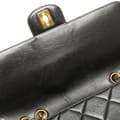 Miniatyrbild 7 av 10: Pre-owned Chanel Medium CC Quilted Lambskin Border Single Flap Black