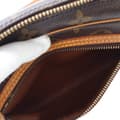 Miniatyrbilde 6 av 10: Pre-owned Louis Vuitton Monogram Pochette Cite Brown