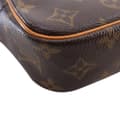 Miniatyrbilde 8 av 10: Pre-owned Louis Vuitton Monogram Pochette Cite Brown