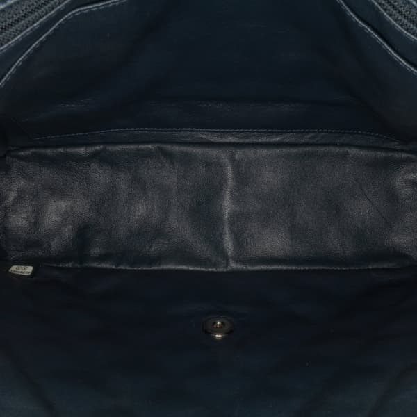 Pre-owned Chanel Jumbo Classic Patent Double Flap Blue