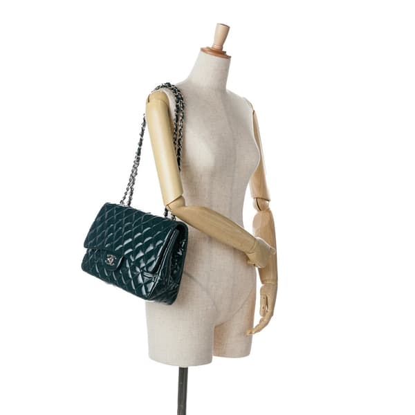 Pre-owned Chanel Jumbo Classic Patent Double Flap Blue