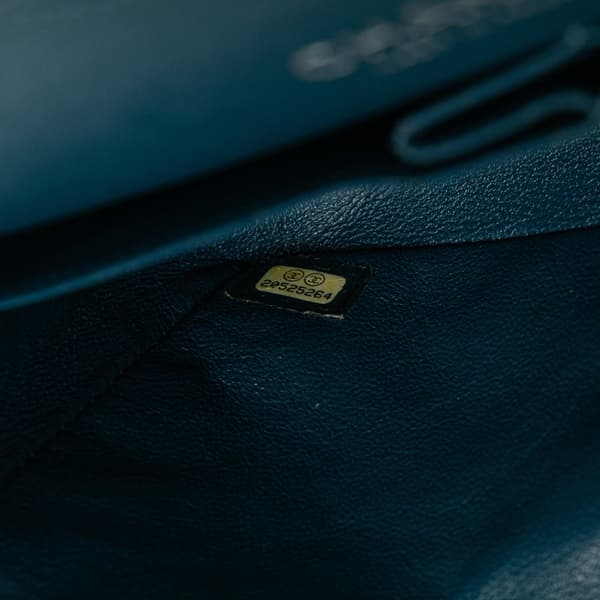 Pre-owned Chanel Medium Classic Caviar Double Flap Blue