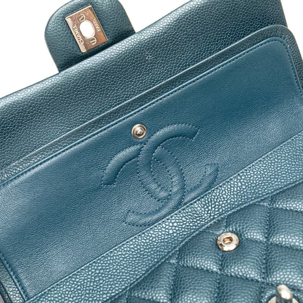 Pre-owned Chanel Medium Classic Caviar Double Flap Blue