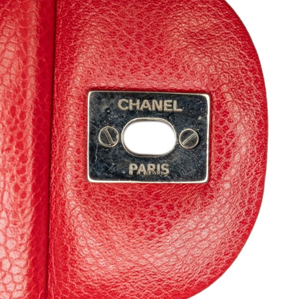 Pre-owned Chanel Maxi Classic Caviar Double Flap Red