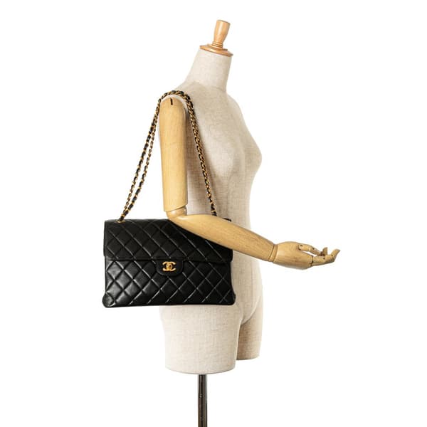 Pre-owned Chanel Jumbo Lambskin Double Sided Flap Black