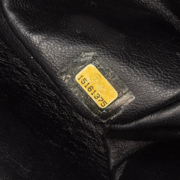 Pre-owned Chanel Jumbo Classic Patent Double Flap Black
