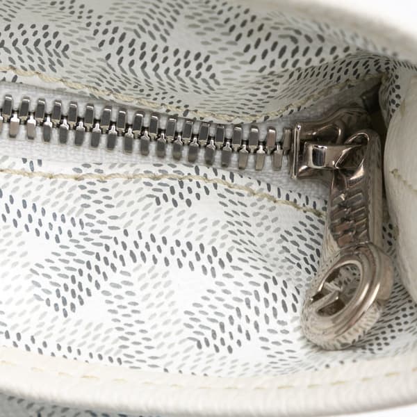 Pre-owned Goyard Goyardine Boheme Hobo White
