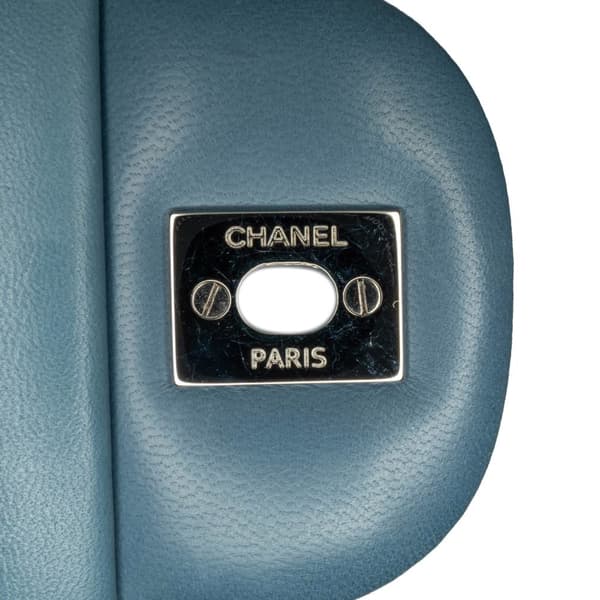 Pre-owned Chanel Jumbo Classic Lambskin Double Flap Blue