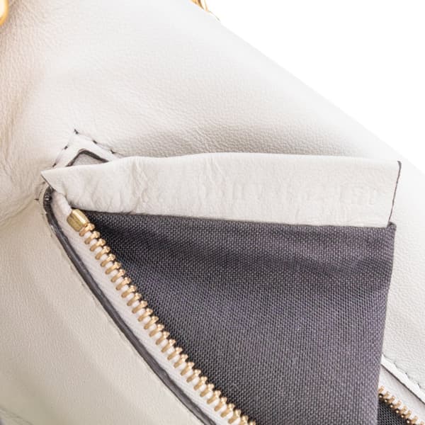 Pre-owned Fendi Zucca Embossed Chain Midi Baguette White