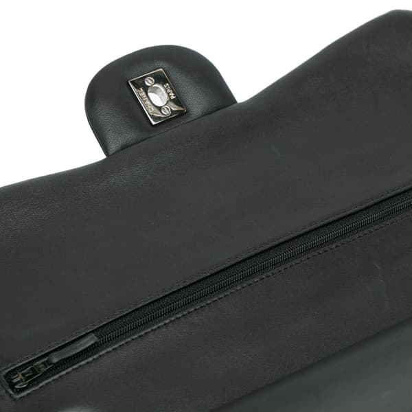 Pre-owned Chanel Jumbo Classic Lambskin Double Flap Black