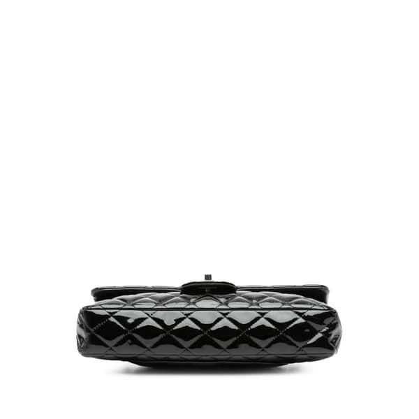 Pre-owned Chanel Classic Patent East West Single Flap Black