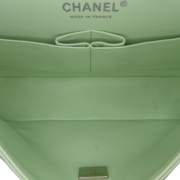 Pre-owned Chanel Small Classic Chevron Lambskin Double Flap Green